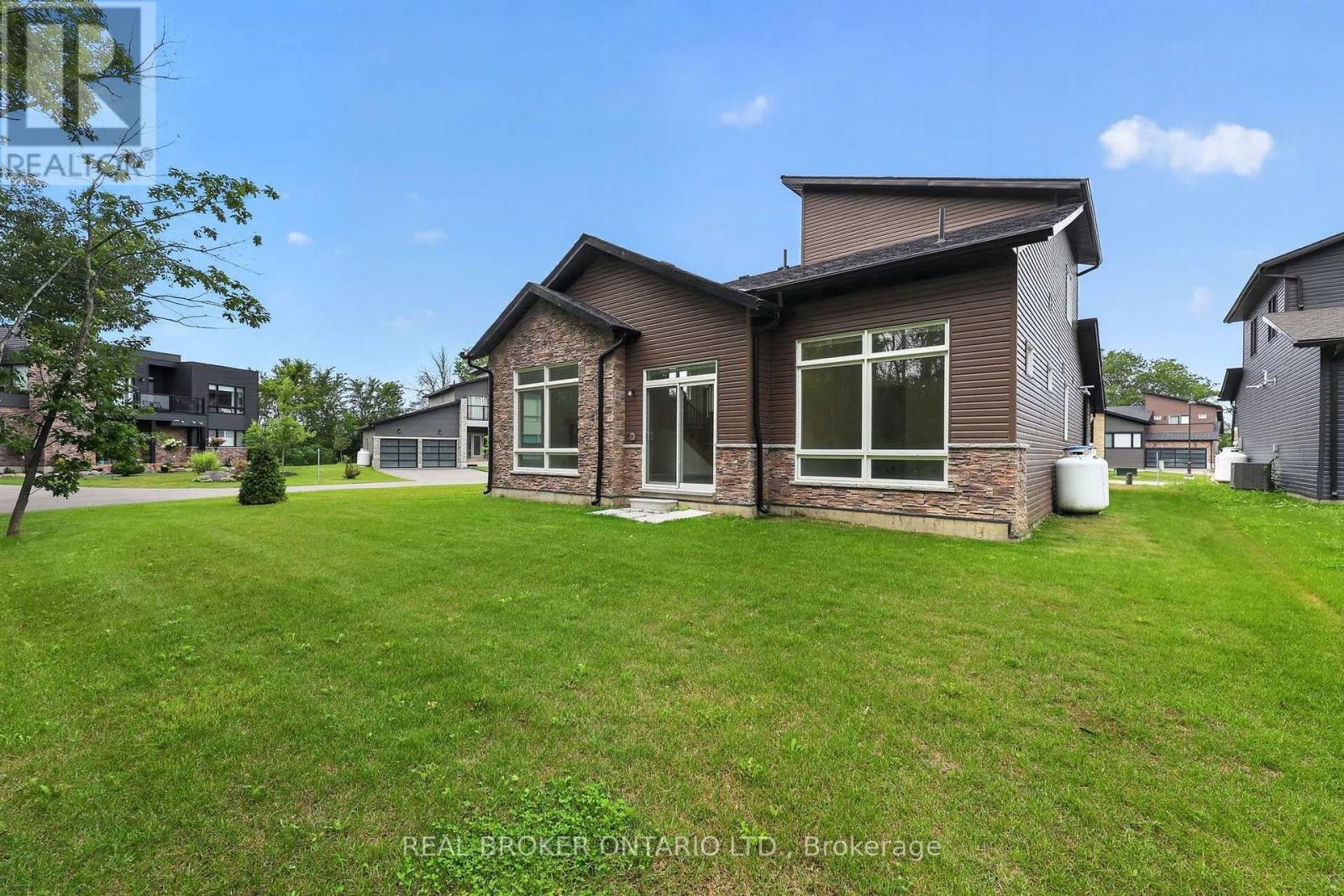 139 Marina Village Drive, Georgian Bay, Ontario  L0K 1S0 - Photo 24 - X13499326