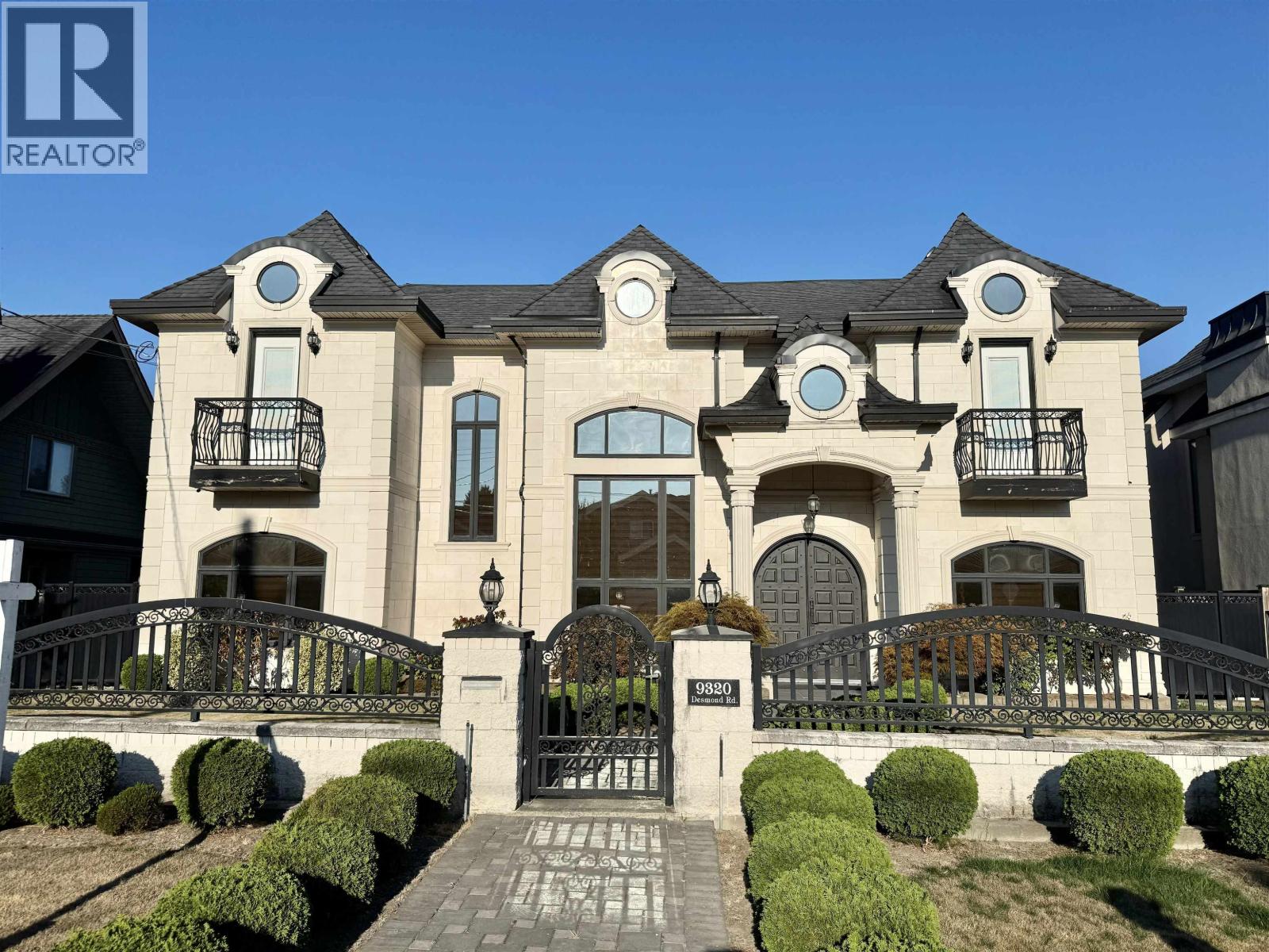 9320 DESMOND ROAD, Richmond, British Columbia