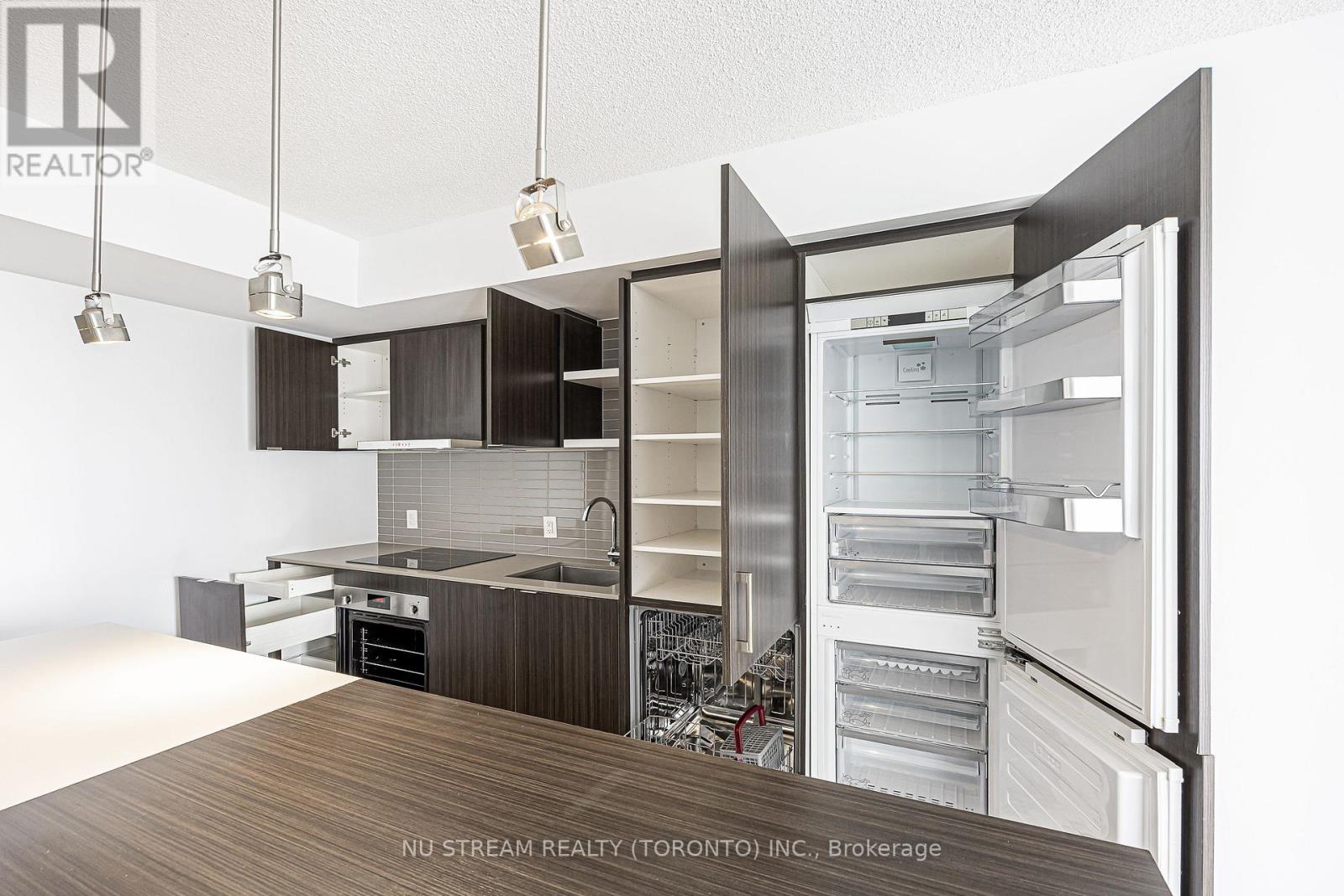 4109 - 88 Harbour Street, Toronto, Ontario  M5J 1B7 - Photo 18 - C13654888