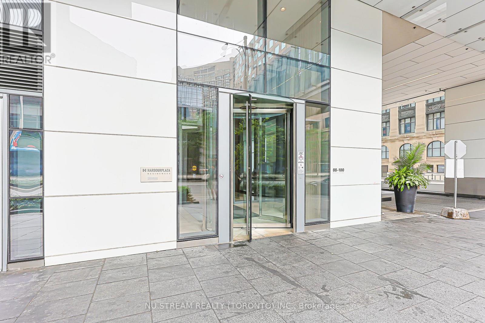 4109 - 88 Harbour Street, Toronto, Ontario  M5J 1B7 - Photo 2 - C13654888