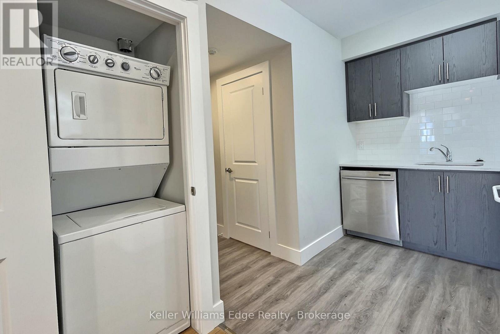 10 - 8 Tisdale Street S, Hamilton, Ontario  L8N 2V9 - Photo 5 - X13654884