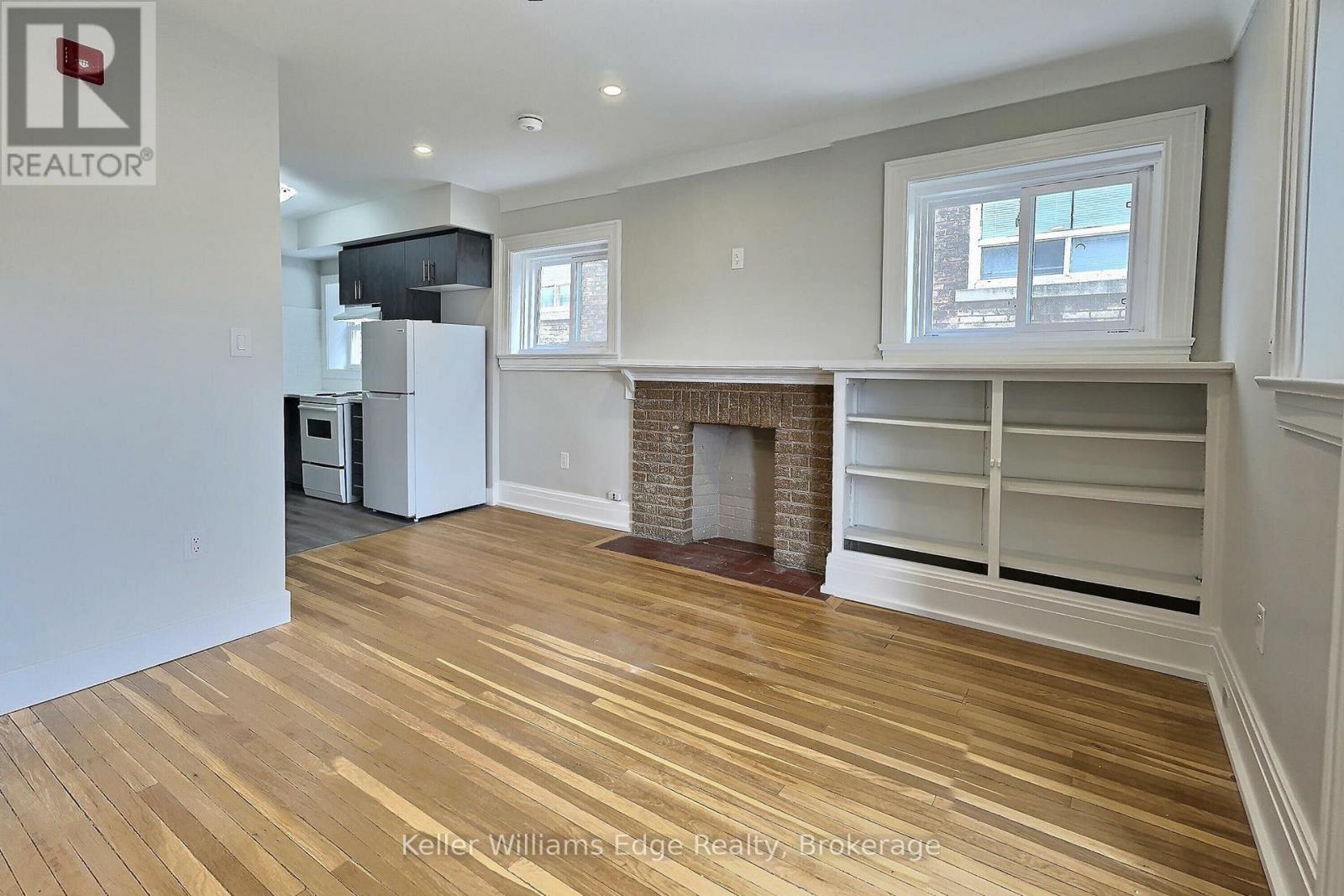 10 - 8 Tisdale Street S, Hamilton, Ontario  L8N 2V9 - Photo 8 - X13654884