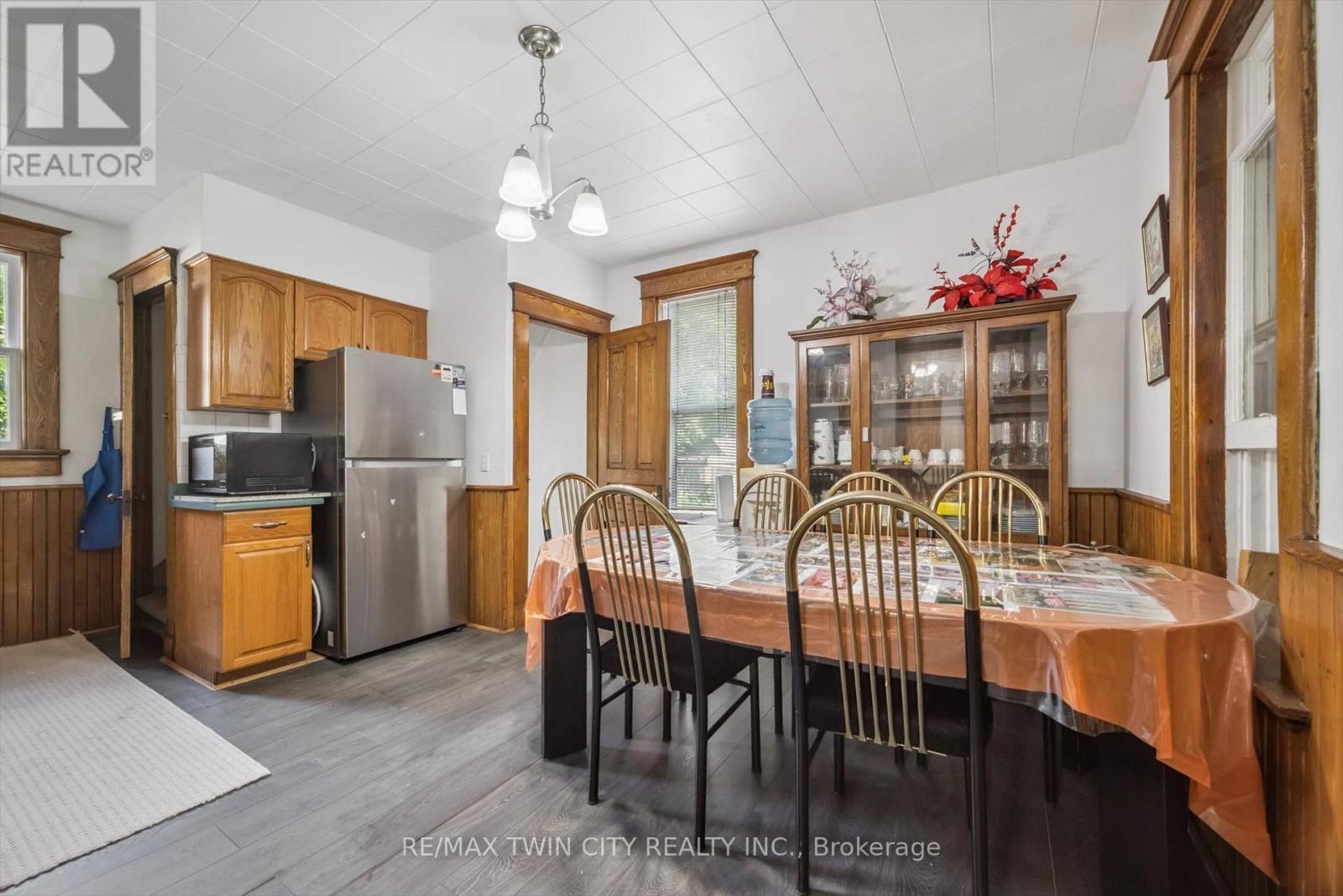 44 Walter Street, Kitchener, Ontario  N2G 1S1 - Photo 10 - X13654896