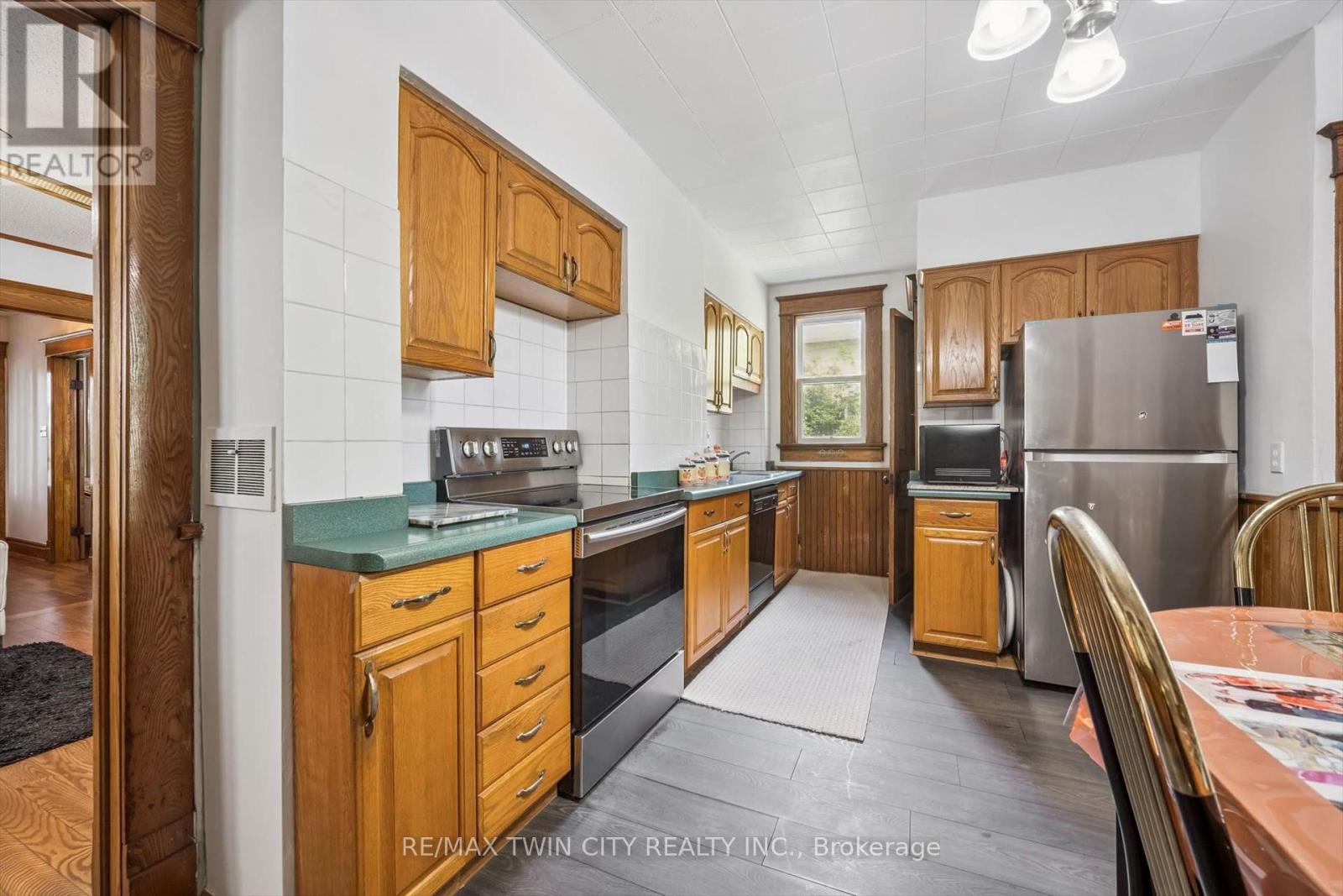 44 Walter Street, Kitchener, Ontario  N2G 1S1 - Photo 11 - X13654896