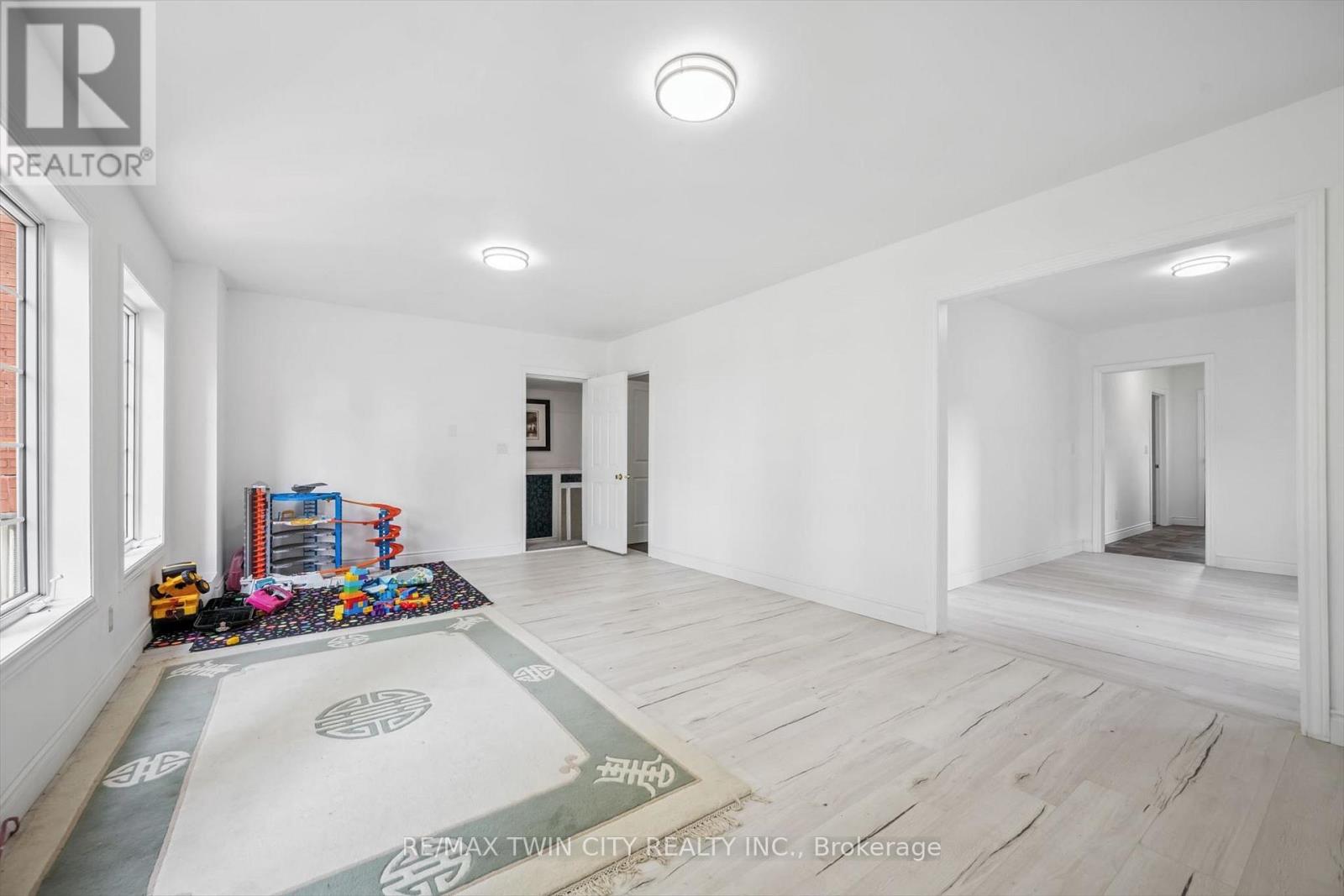 44 Walter Street, Kitchener, Ontario  N2G 1S1 - Photo 17 - X13654896