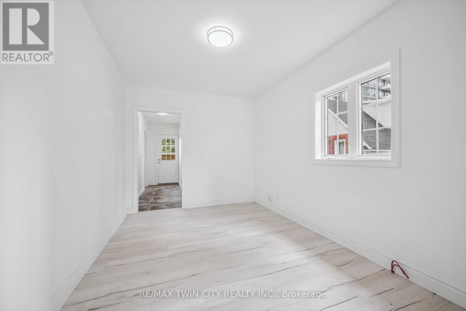 44 Walter Street, Kitchener, Ontario  N2G 1S1 - Photo 18 - X13654896