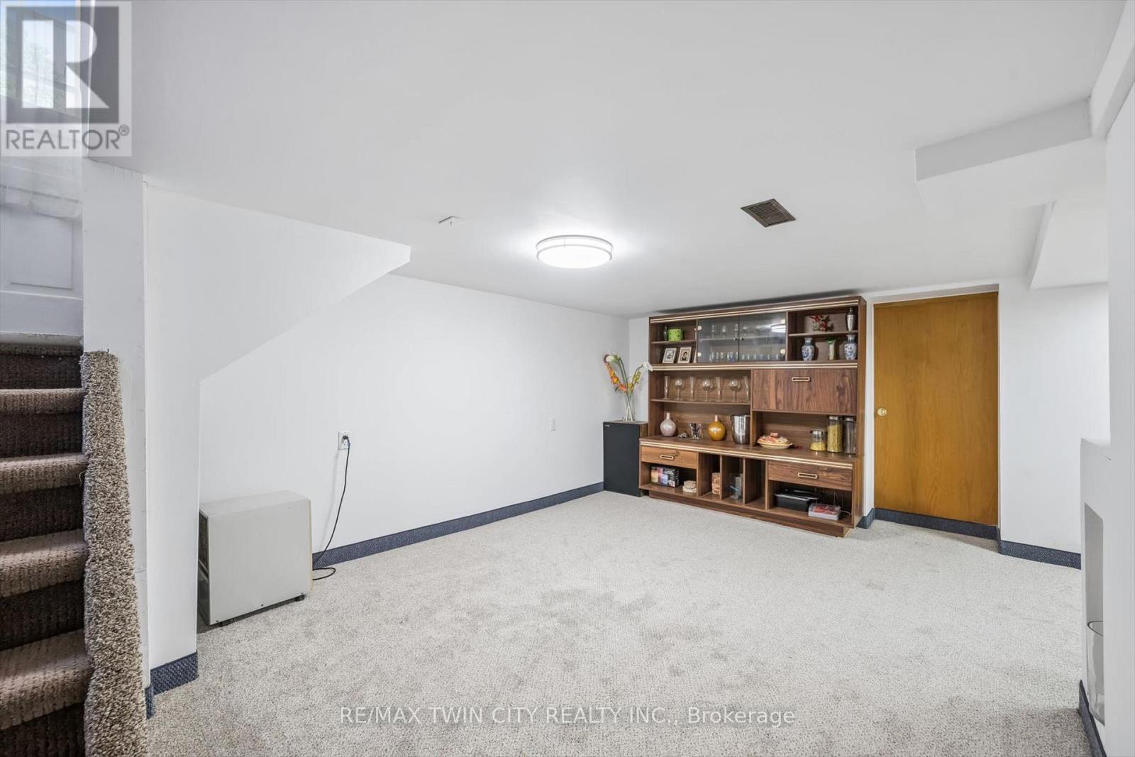 44 Walter Street, Kitchener, Ontario  N2G 1S1 - Photo 31 - X13654896