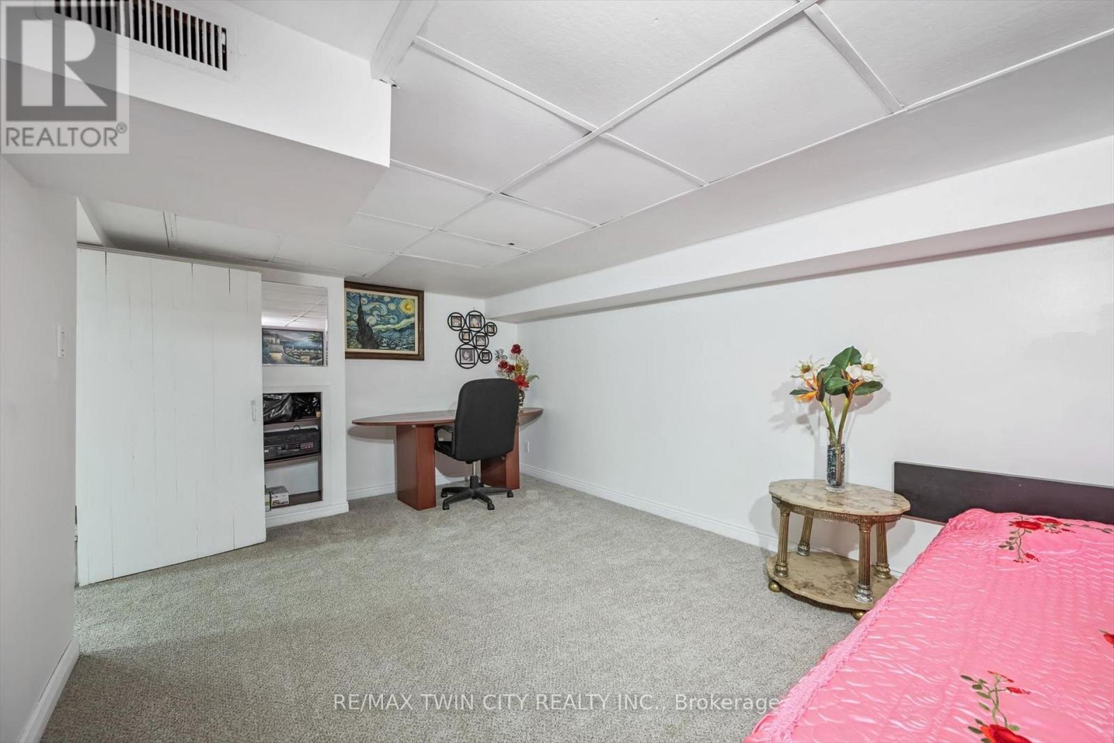 44 Walter Street, Kitchener, Ontario  N2G 1S1 - Photo 35 - X13654896