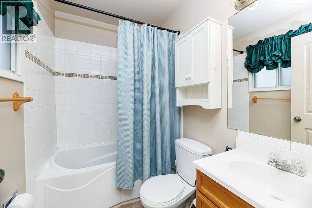 65 Hart Crescent, Red Deer, Alberta  T4N 6E5 - Photo 17 - A2334186