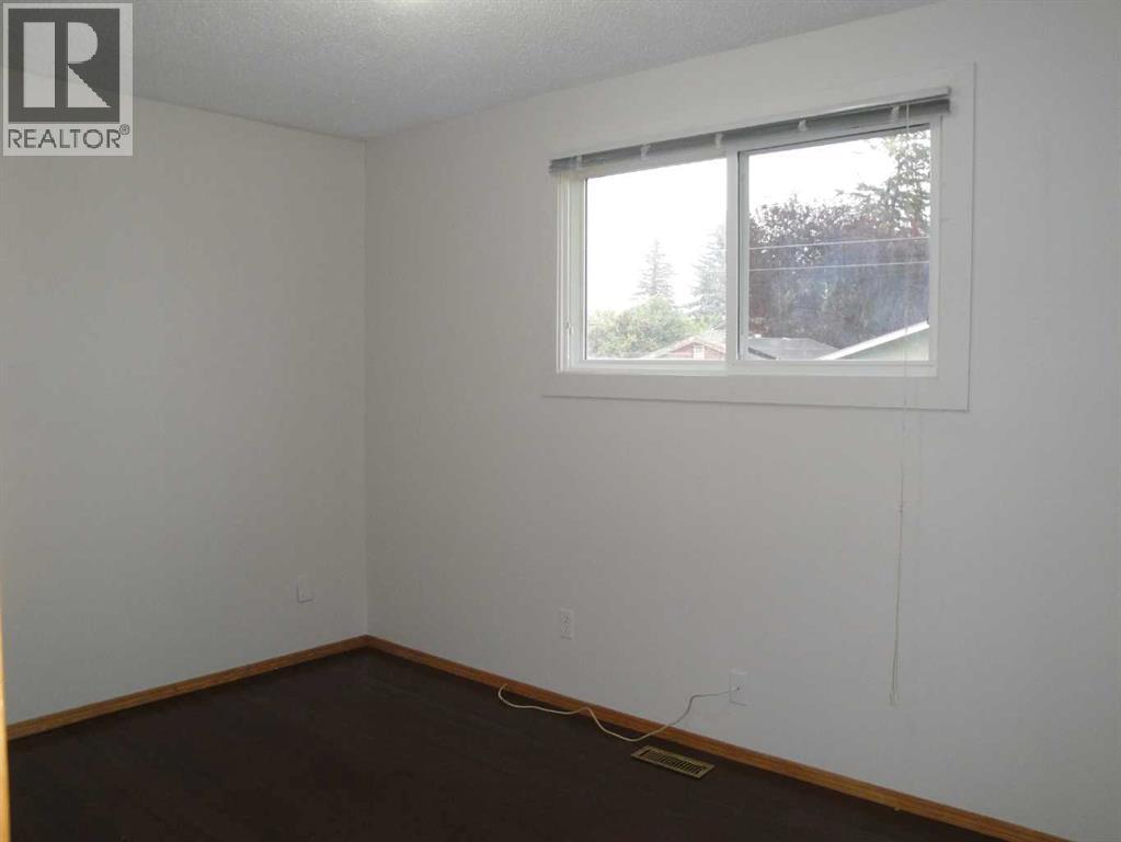 31 Huntford Road NE, Calgary, Alberta  T2K 3Y8 - Photo 29 - A2332760