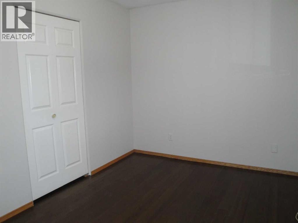 31 Huntford Road NE, Calgary, Alberta  T2K 3Y8 - Photo 26 - A2332760
