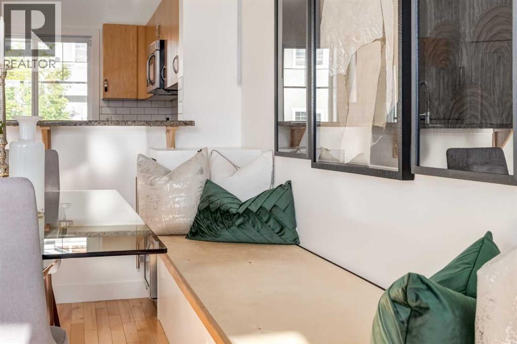 804, 281 Cougar Ridge Drive SW, Calgary, Alberta  T3H 0J3 - Photo 11 - A2322678