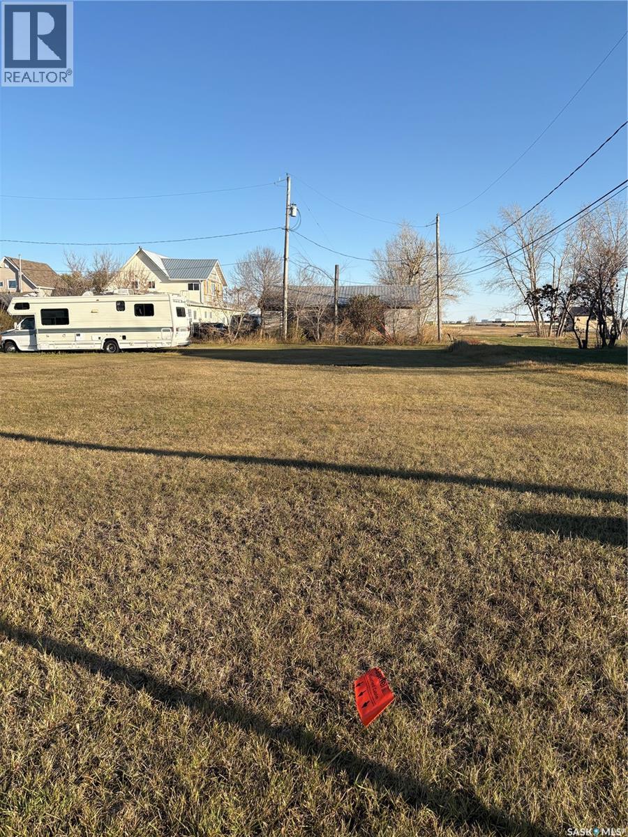 67 Brownlee Street, Tuxford, Saskatchewan  S0H 4C0 - Photo 2 - SK045037