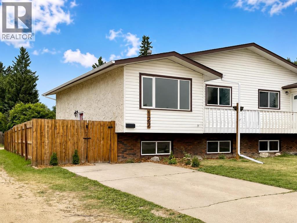 122 Allan Street, red deer, Alberta