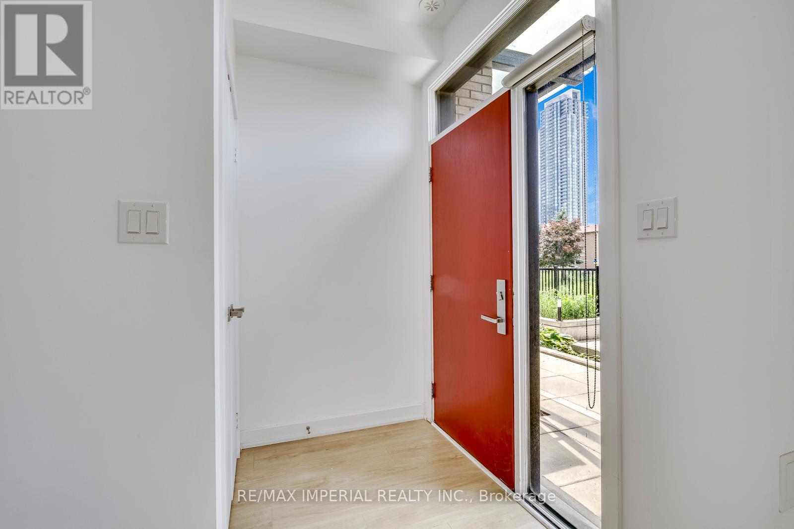 7 - 4020 Parkside Village Drive, Mississauga, Ontario  L5B 0K2 - Photo 5 - W13654918