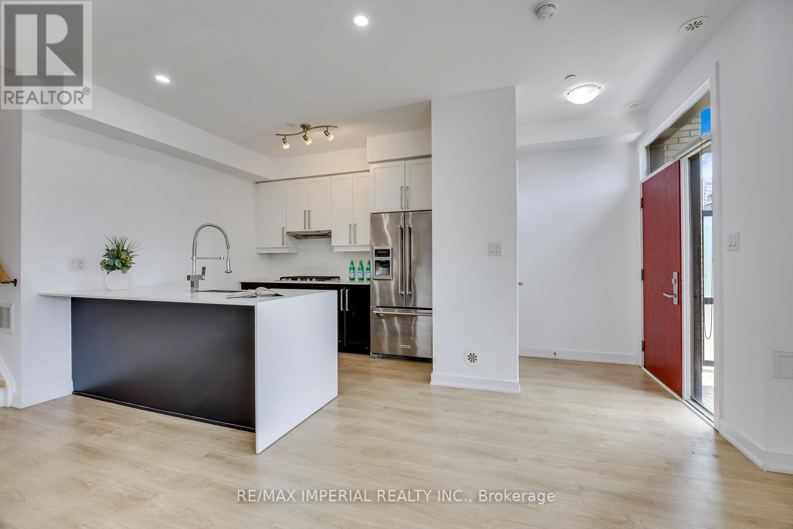 7 - 4020 Parkside Village Drive, Mississauga, Ontario  L5B 0K2 - Photo 6 - W13654918