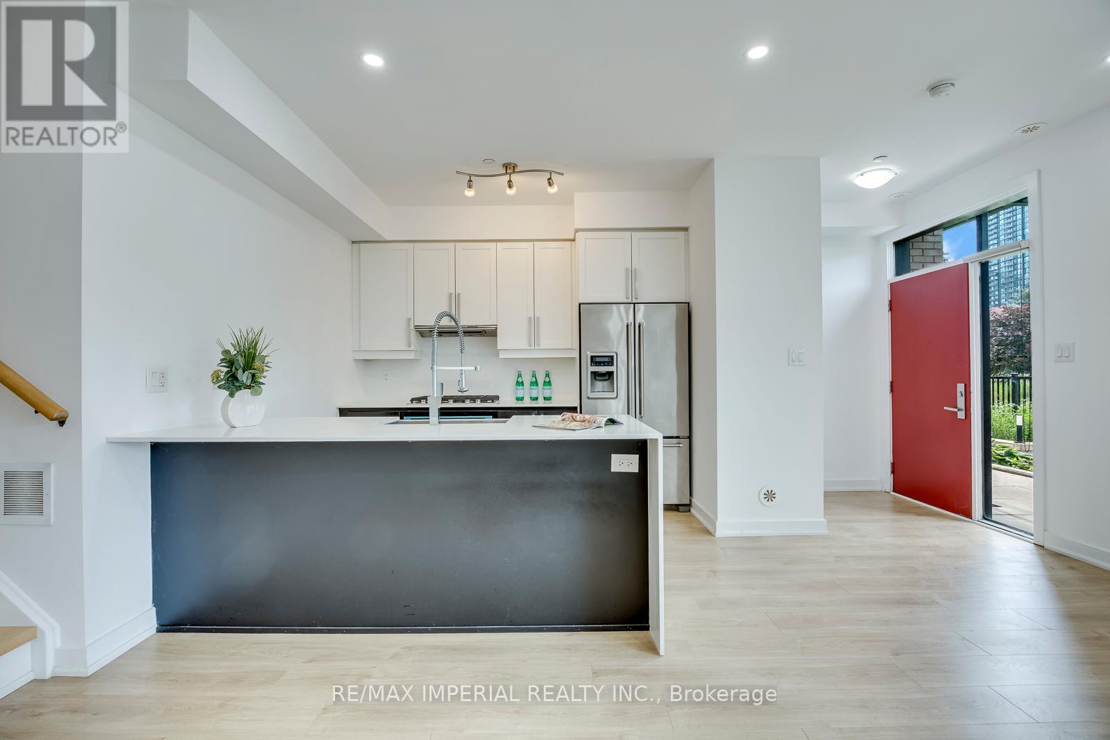 7 - 4020 Parkside Village Drive, Mississauga, Ontario  L5B 0K2 - Photo 7 - W13654918