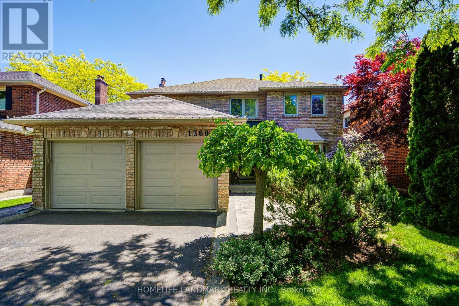 1360 OLD ENGLISH LANE, Oakville, Ontario