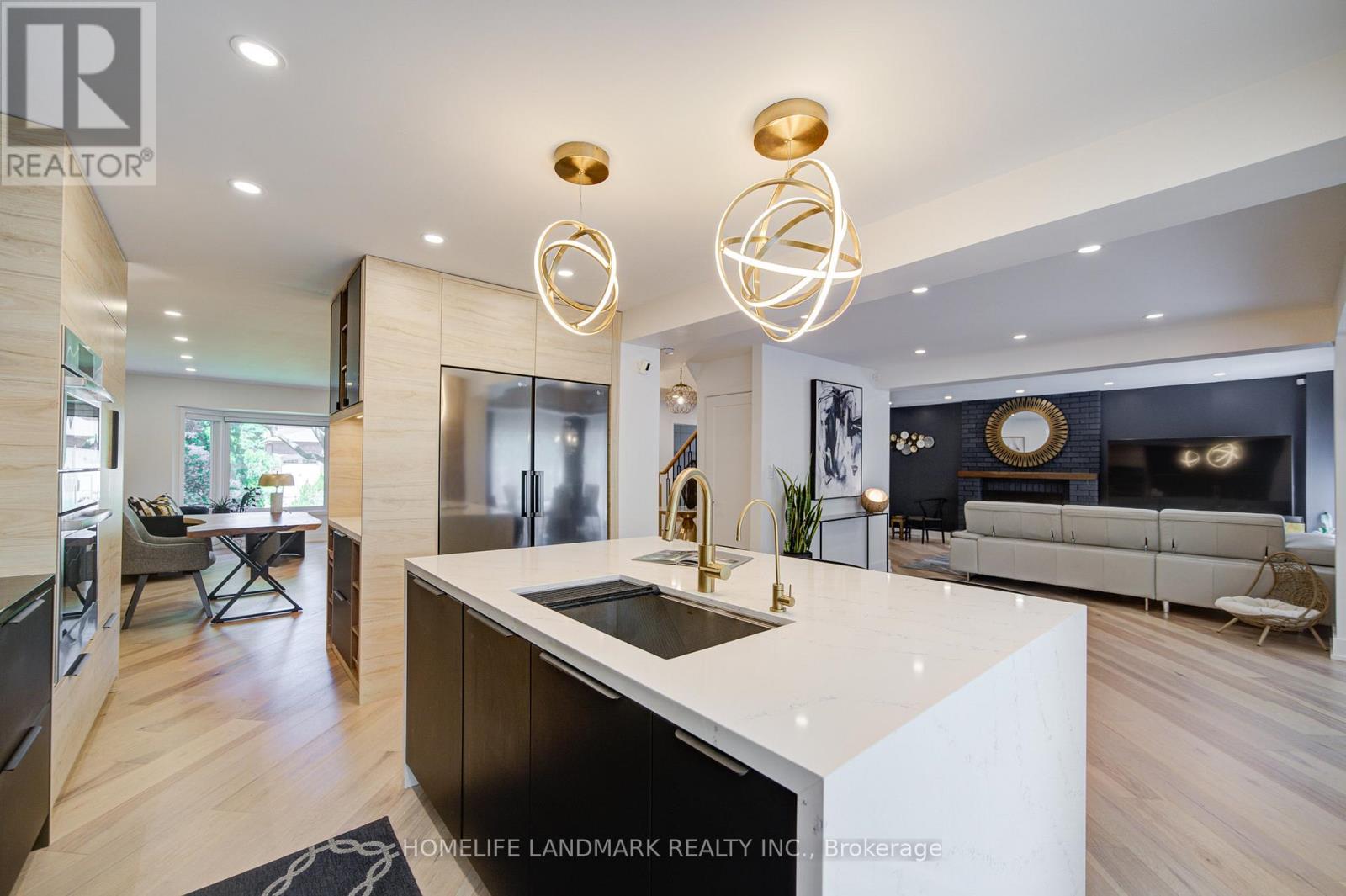 1360 Old English Lane, Oakville, Ontario L6M 2P8 - Photo 14 - W13654920