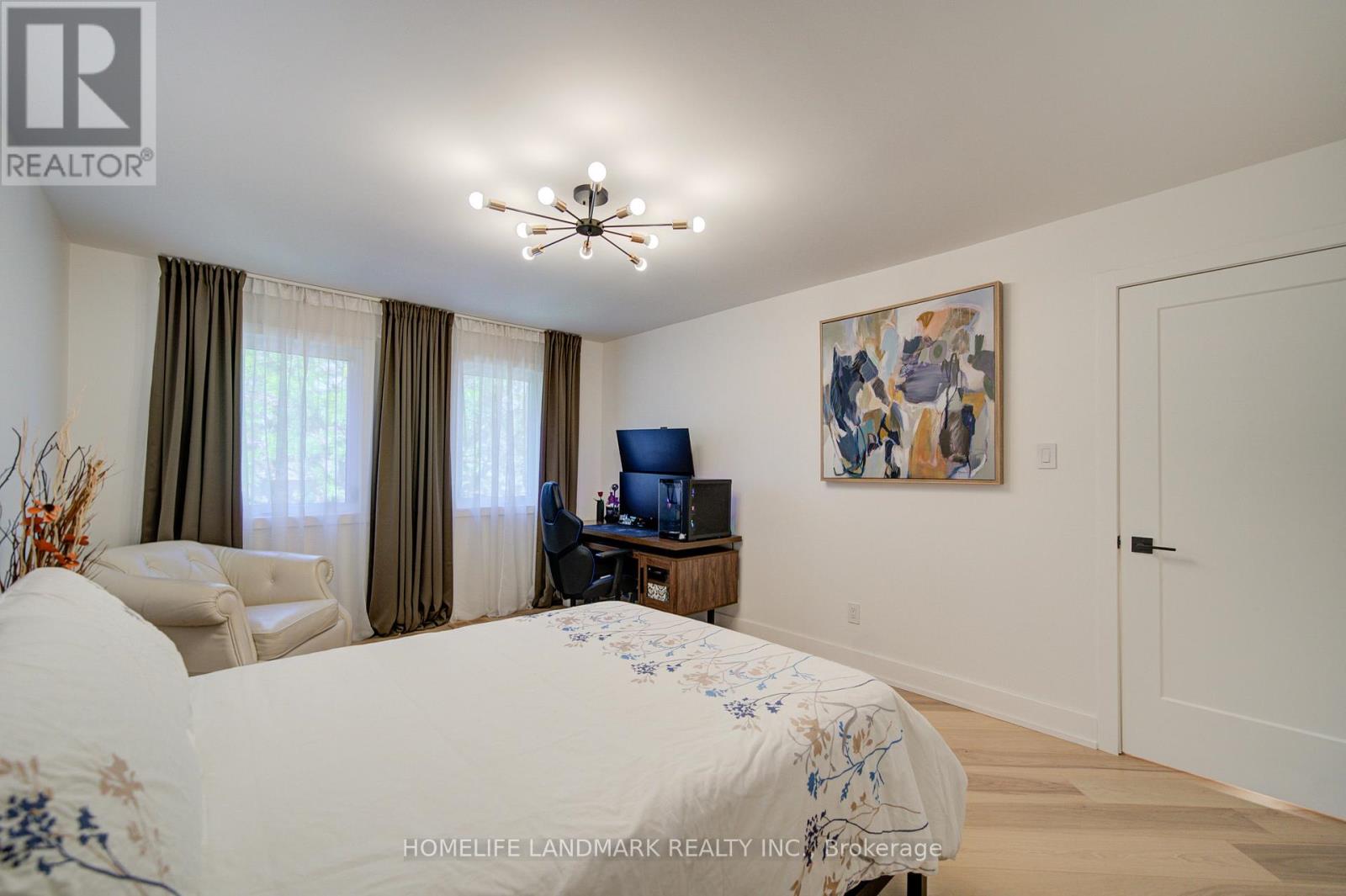 1360 Old English Lane, Oakville, Ontario L6M 2P8 - Photo 42 - W13654920