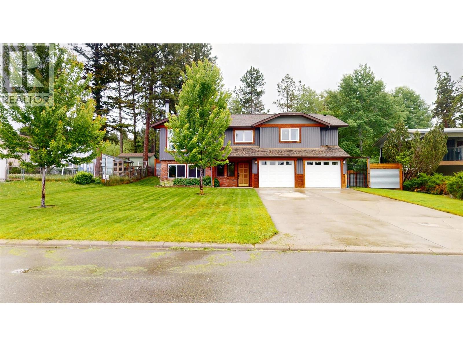 1820 Mt Connell Crescent N, Cranbrook, British Columbia  V1C 5V7 - Photo 3 - 10390110