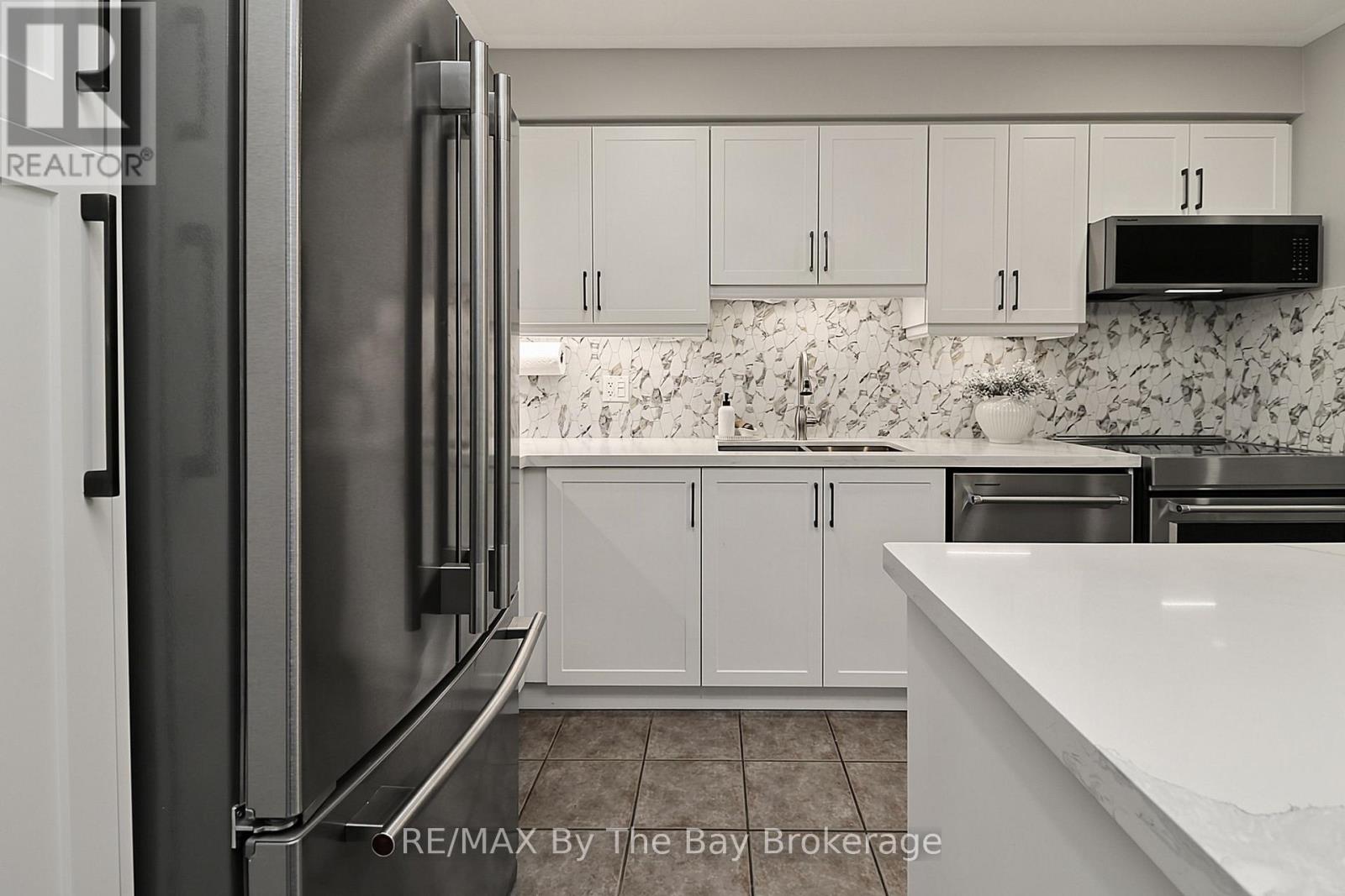 50 Silver Glen Boulevard, Collingwood, Ontario L9Y 0G9 - Photo 10 - S13654472