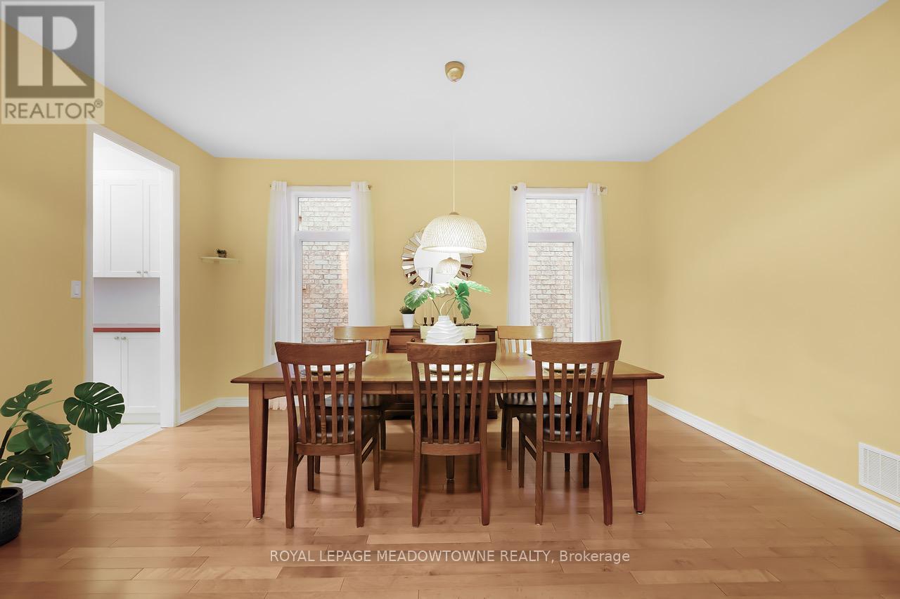 475 Valridge Drive, Hamilton, Ontario  L9G 0B2 - Photo 6 - X13649550