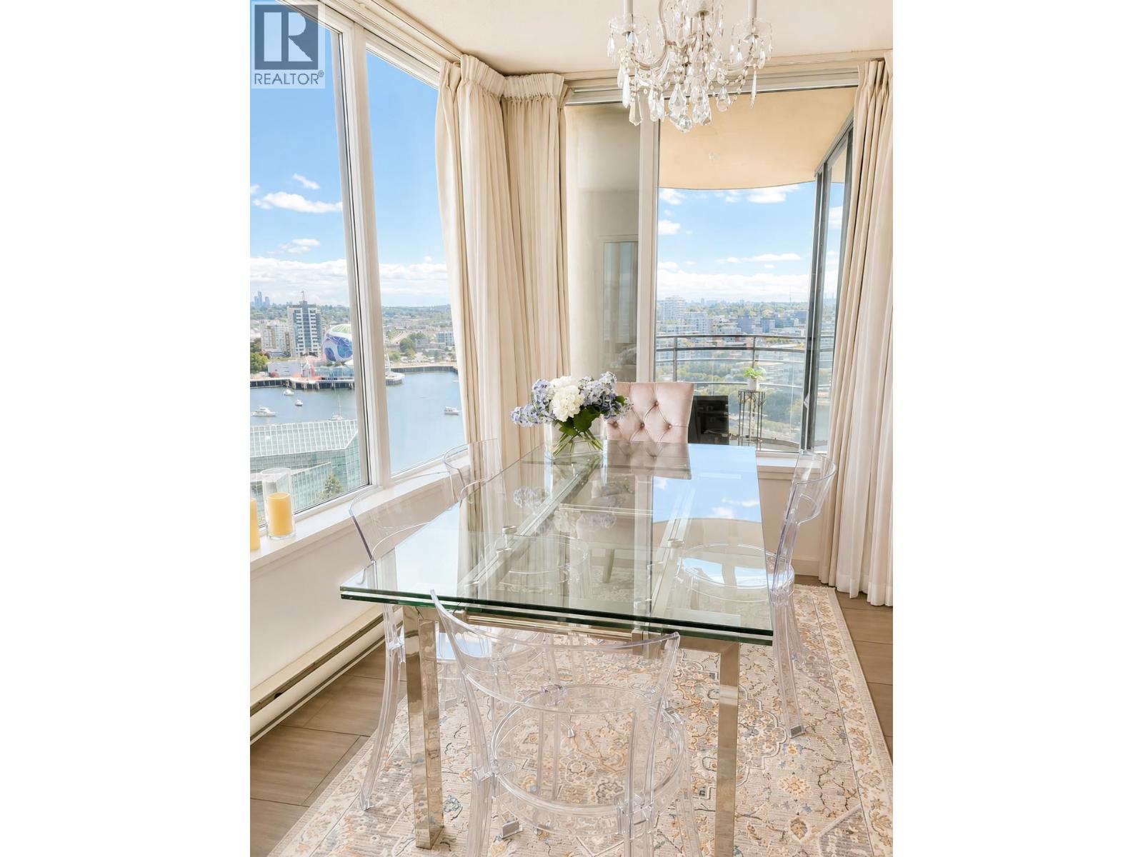 26xx 33 Smithe St, Vancouver, British Columbia  V6B 0B5 - Photo 2 - R3153951