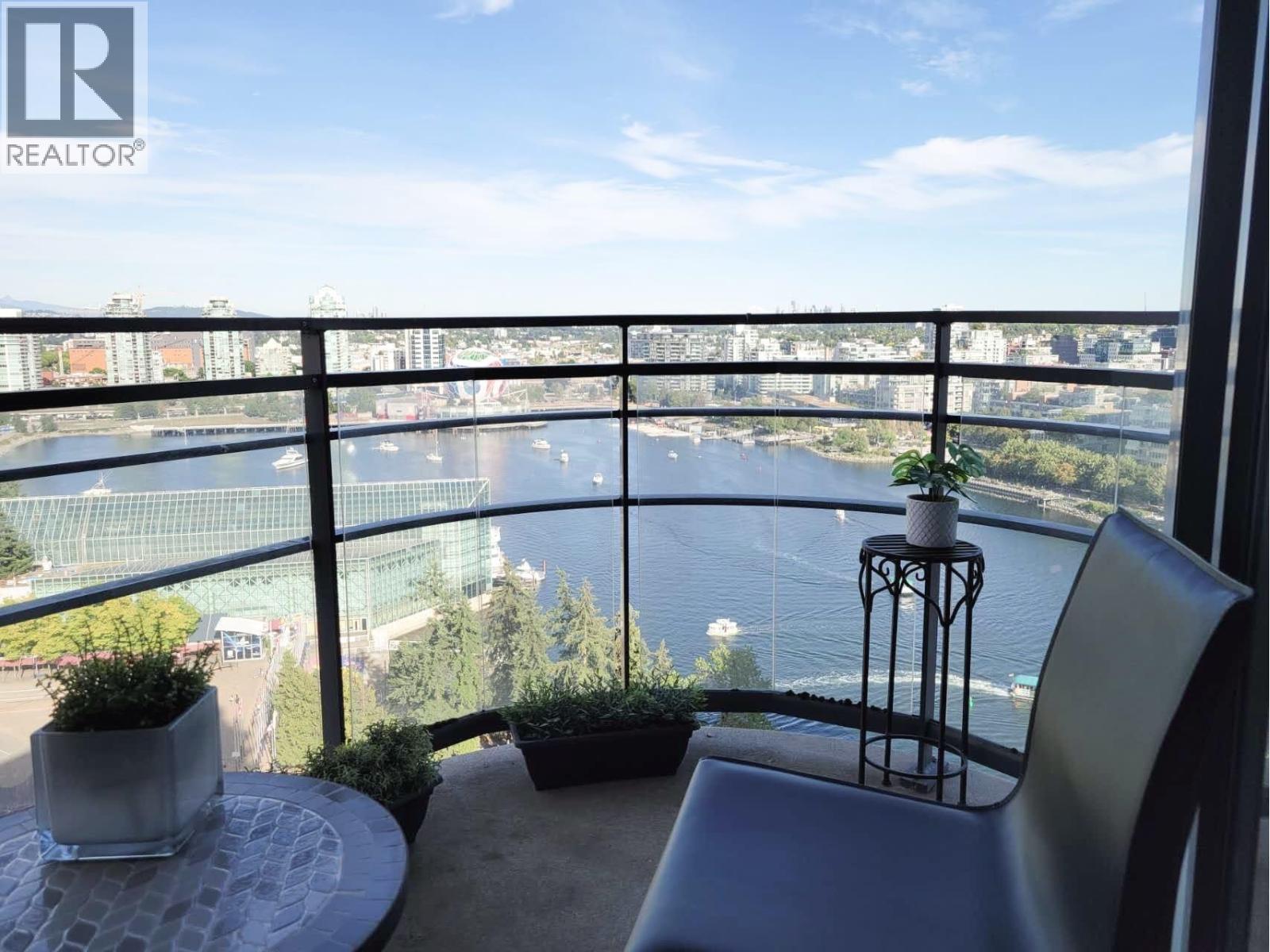 26xx 33 Smithe St, Vancouver, British Columbia  V6B 0B5 - Photo 8 - R3153951