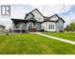 325 W 1 Avenue N, Magrath, Alberta