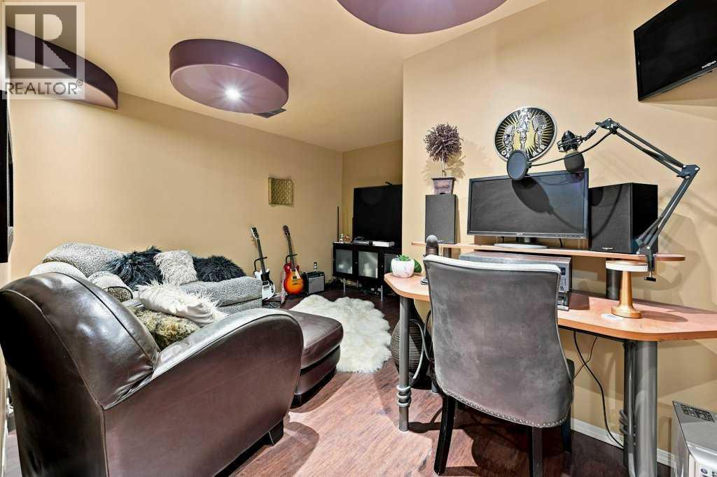 236 Chaparral Drive SE, Calgary, Alberta  T2X 3M9 - Photo 27 - A2335721