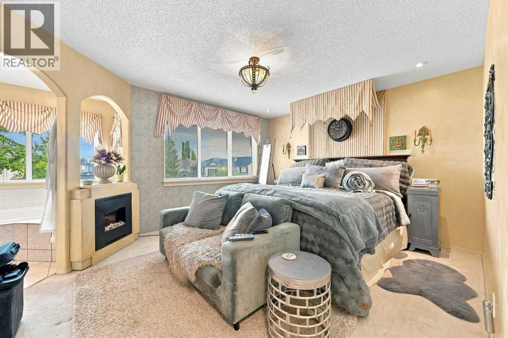 236 Chaparral Drive SE, Calgary, Alberta  T2X 3M9 - Photo 18 - A2335721