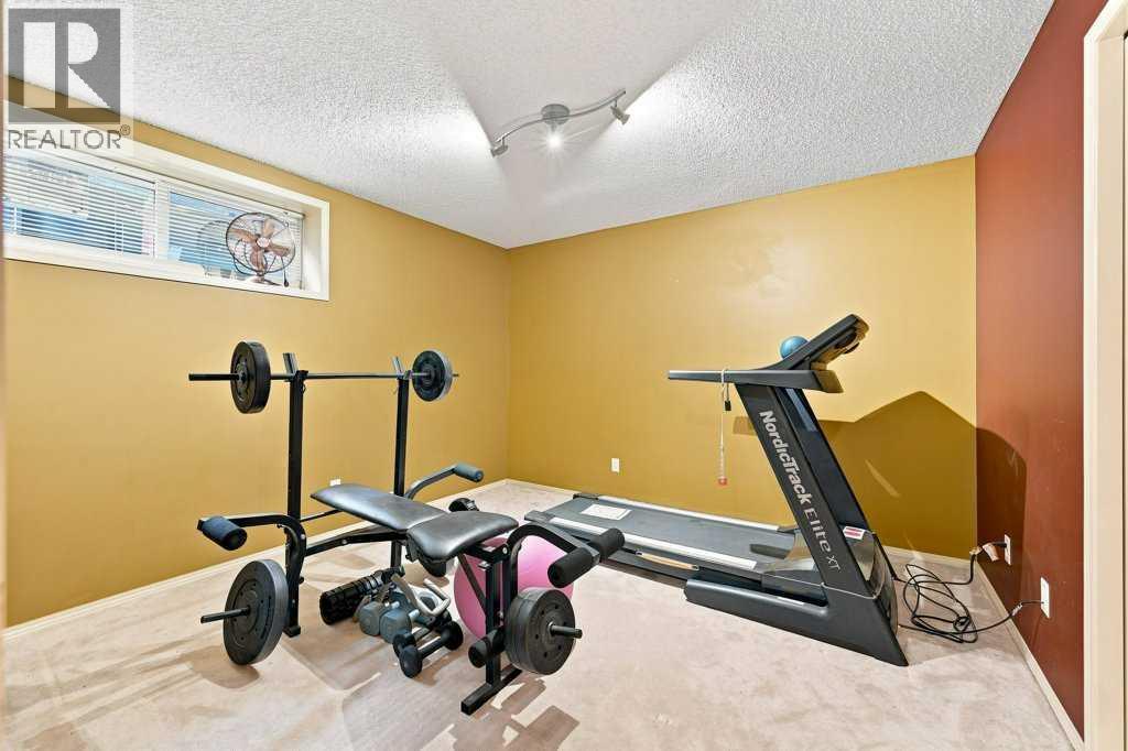 236 Chaparral Drive SE, Calgary, Alberta  T2X 3M9 - Photo 31 - A2335721