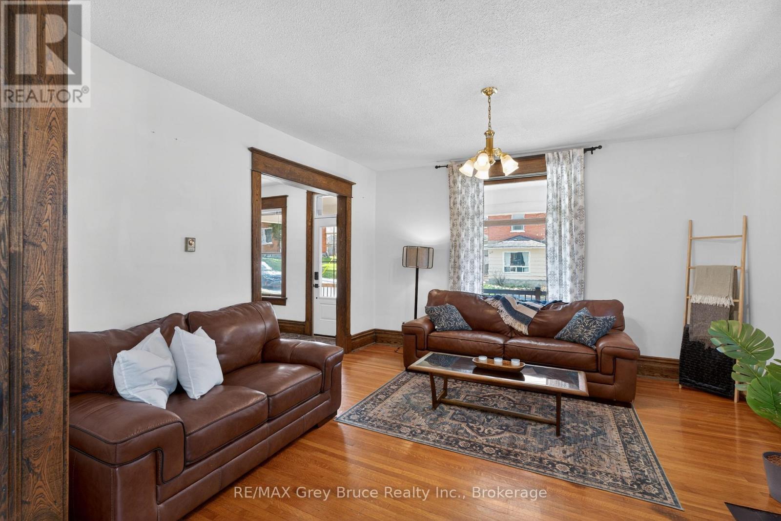 131 2nd SW Avenue S, Arran-Elderslie, Ontario  N0G 1L0 - Photo 5 - X13654838