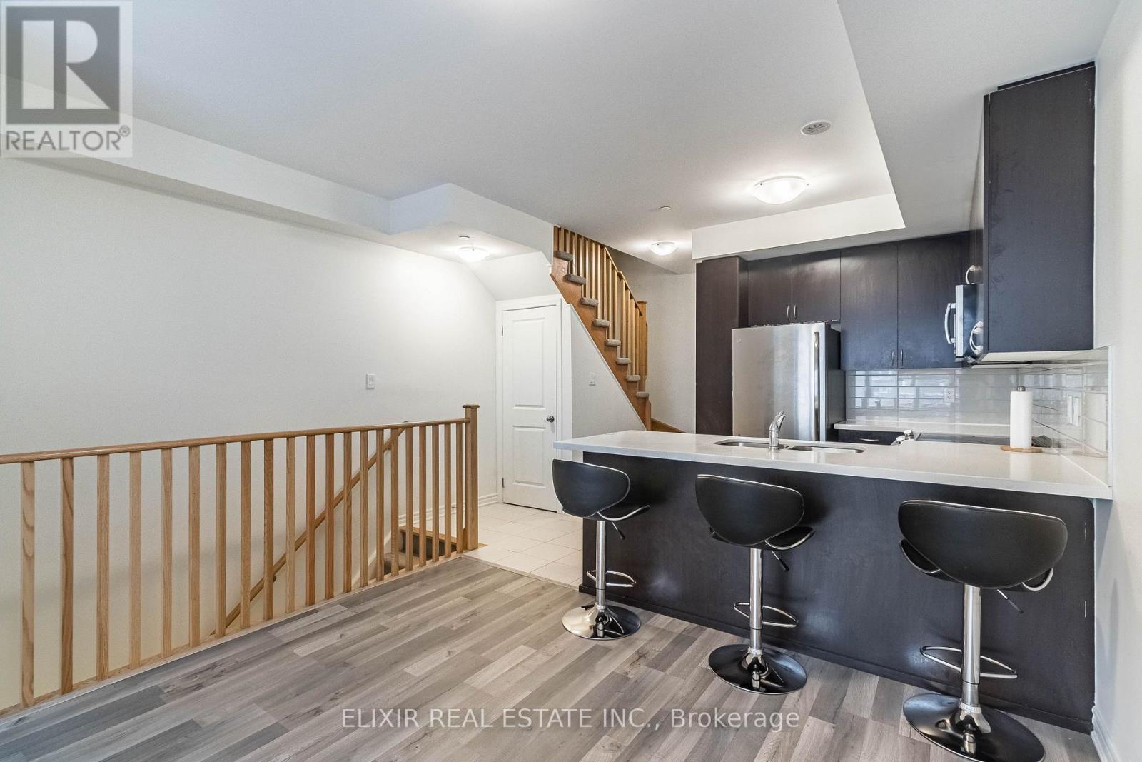 13 - 2285 Mcnab Lane, Mississauga, Ontario L5J 0B3 - Photo 3 - W13654942