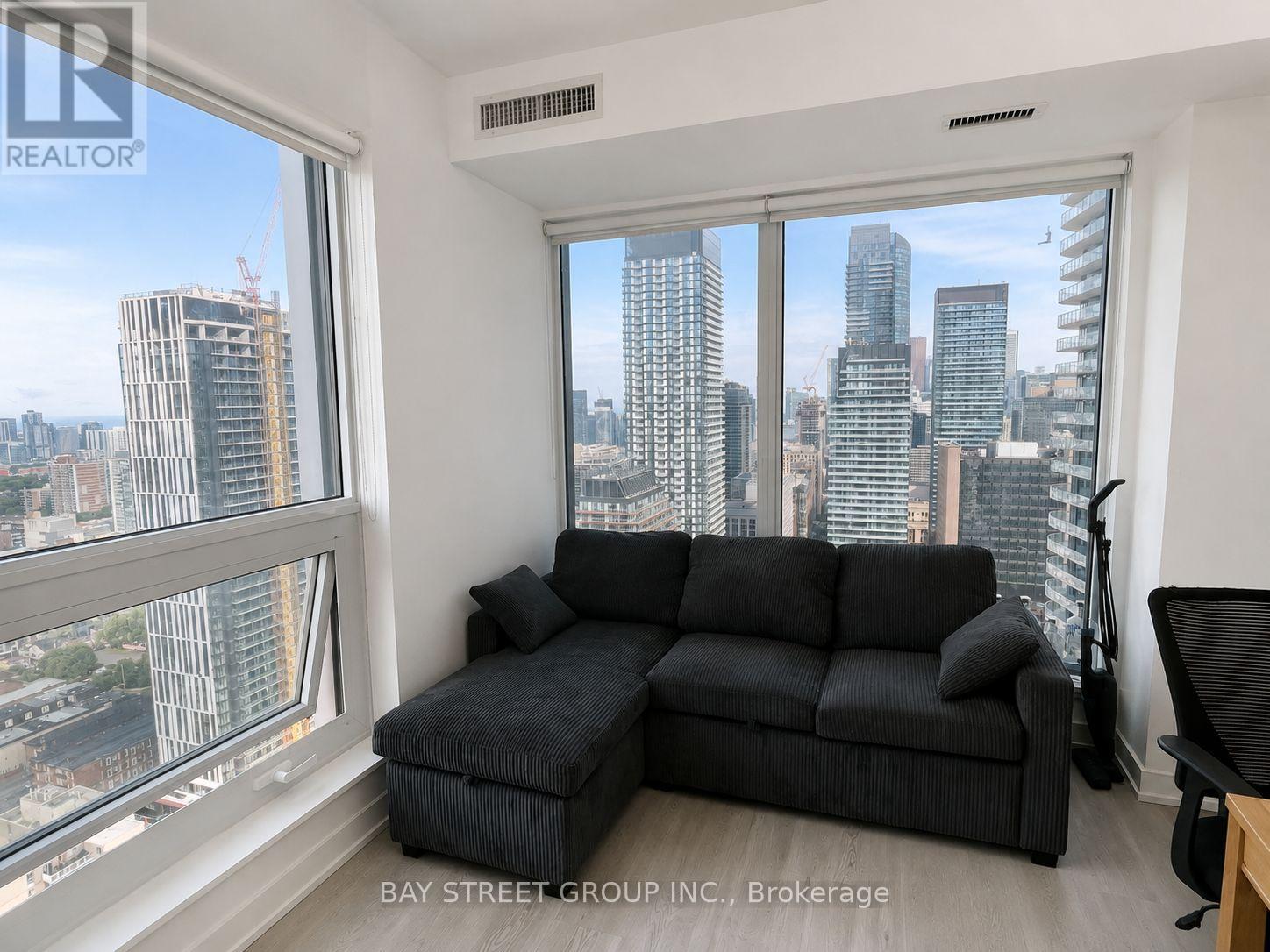 4009 - 8 Wellesley Street W, Toronto, Ontario M4Y 0J5 - Photo 9 - C13549866