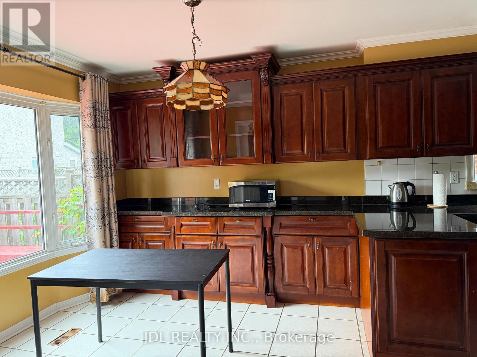 87 Strathmore Drive, Markham, Ontario  L3P 6K4 - Photo 3 - N13653314