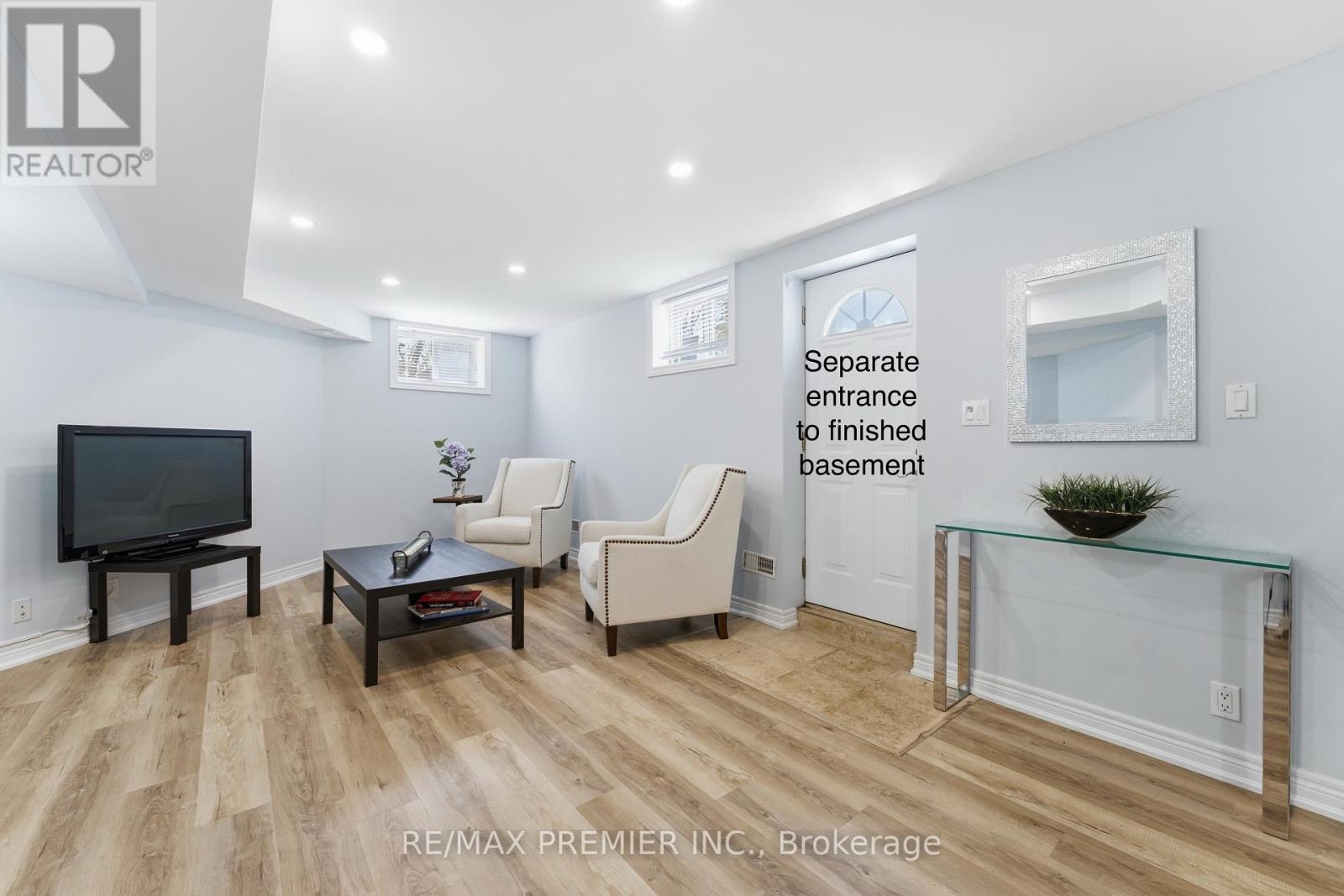 2304 Sovereign Street, Oakville, Ontario  L6L 1L6 - Photo 22 - W13651892