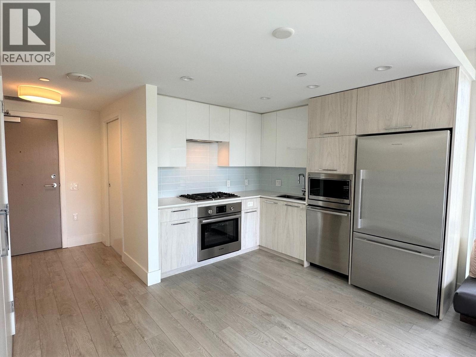 418 680 Seylynn Crescent, North Vancouver, British Columbia  V7J 0B5 - Photo 11 - R3143409
