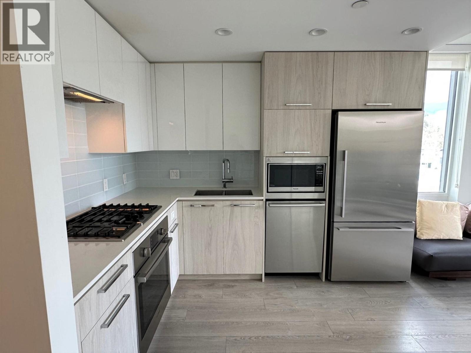 418 680 Seylynn Crescent, North Vancouver, British Columbia  V7J 0B5 - Photo 10 - R3143409