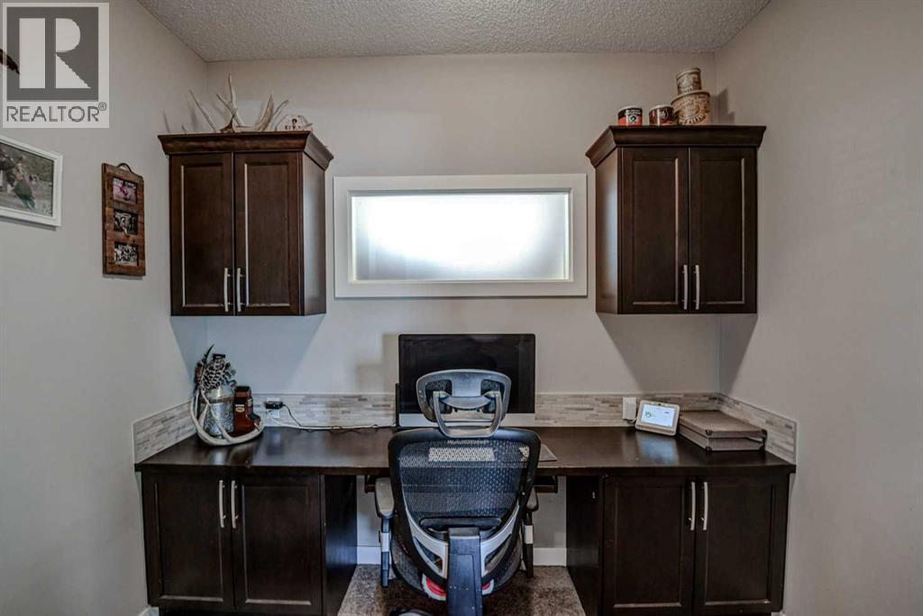 29 Drake Landing Loop, Okotoks, Alberta  T1S 1H0 - Photo 6 - A2311520