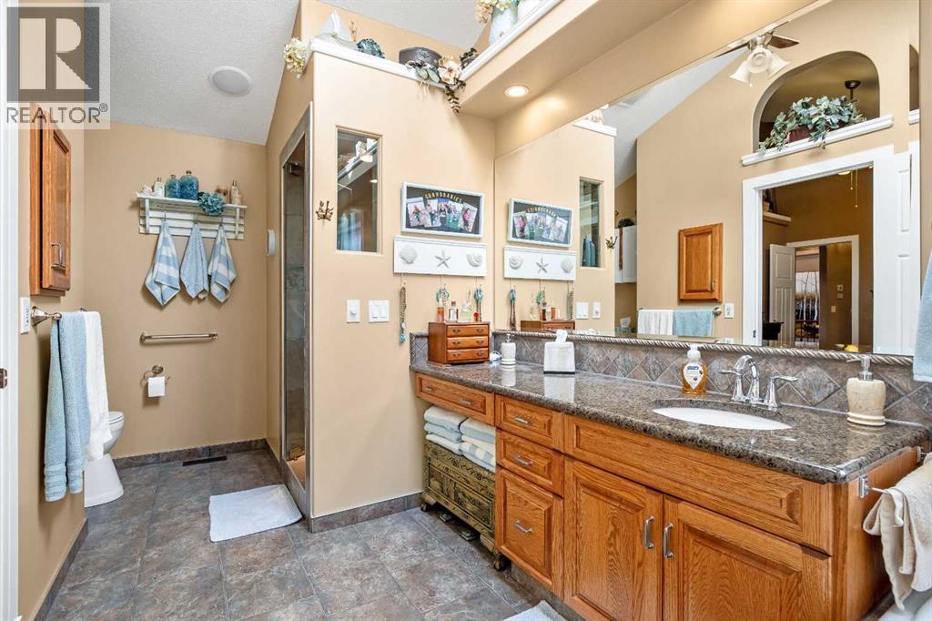 1126 Highland Green View NW, High River, Alberta  T1V 1X1 - Photo 22 - A2307040
