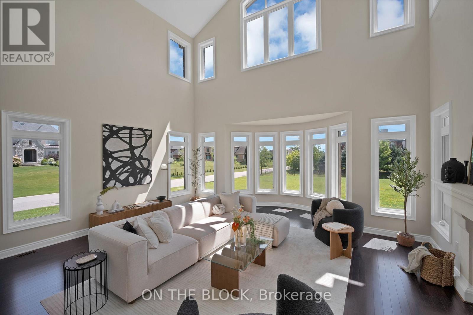 24 Whitewood Drive, Whitchurch-Stouffville, Ontario  L4A 1R9 - Photo 11 - N13654954