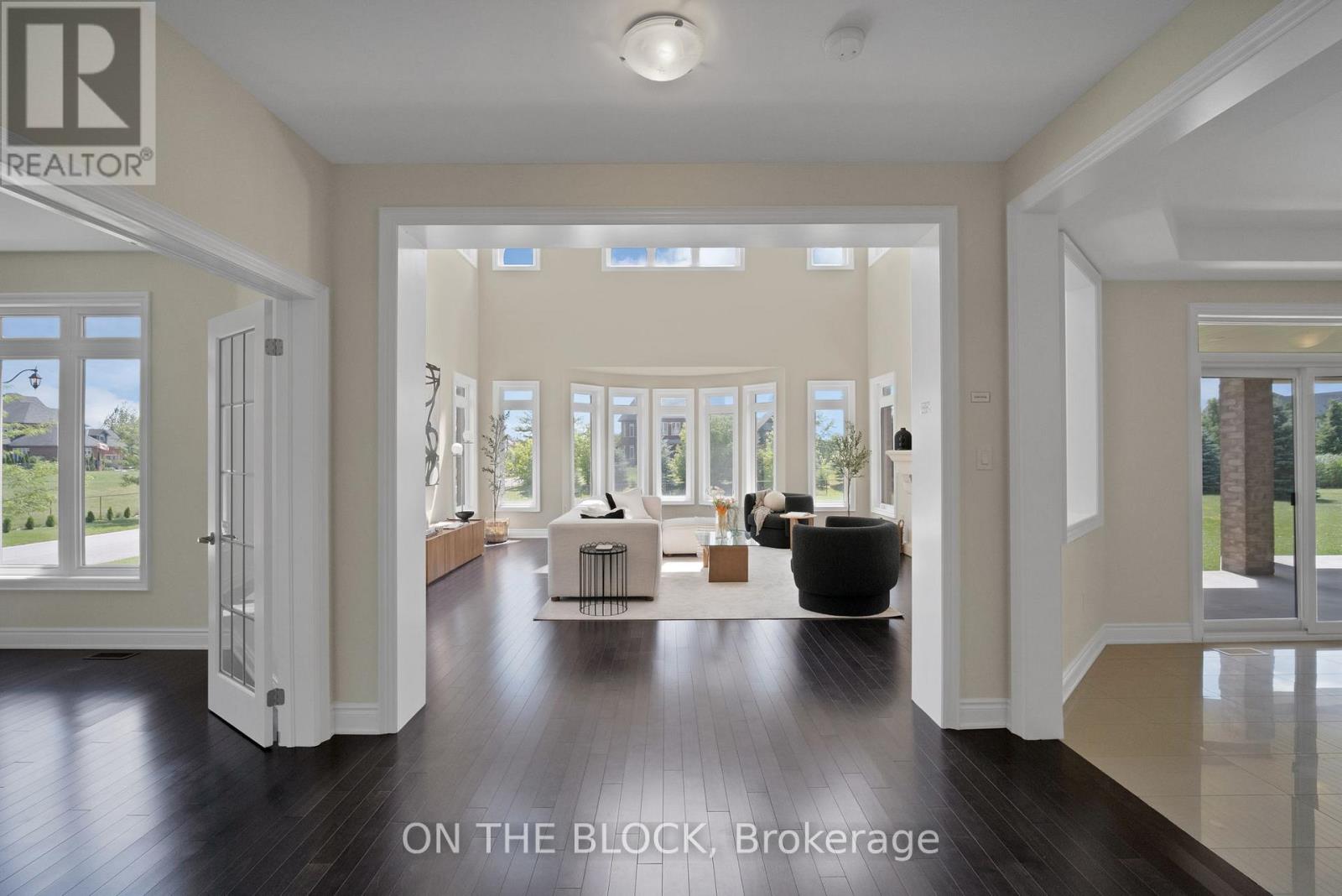 24 Whitewood Drive, Whitchurch-Stouffville, Ontario  L4A 1R9 - Photo 6 - N13654954