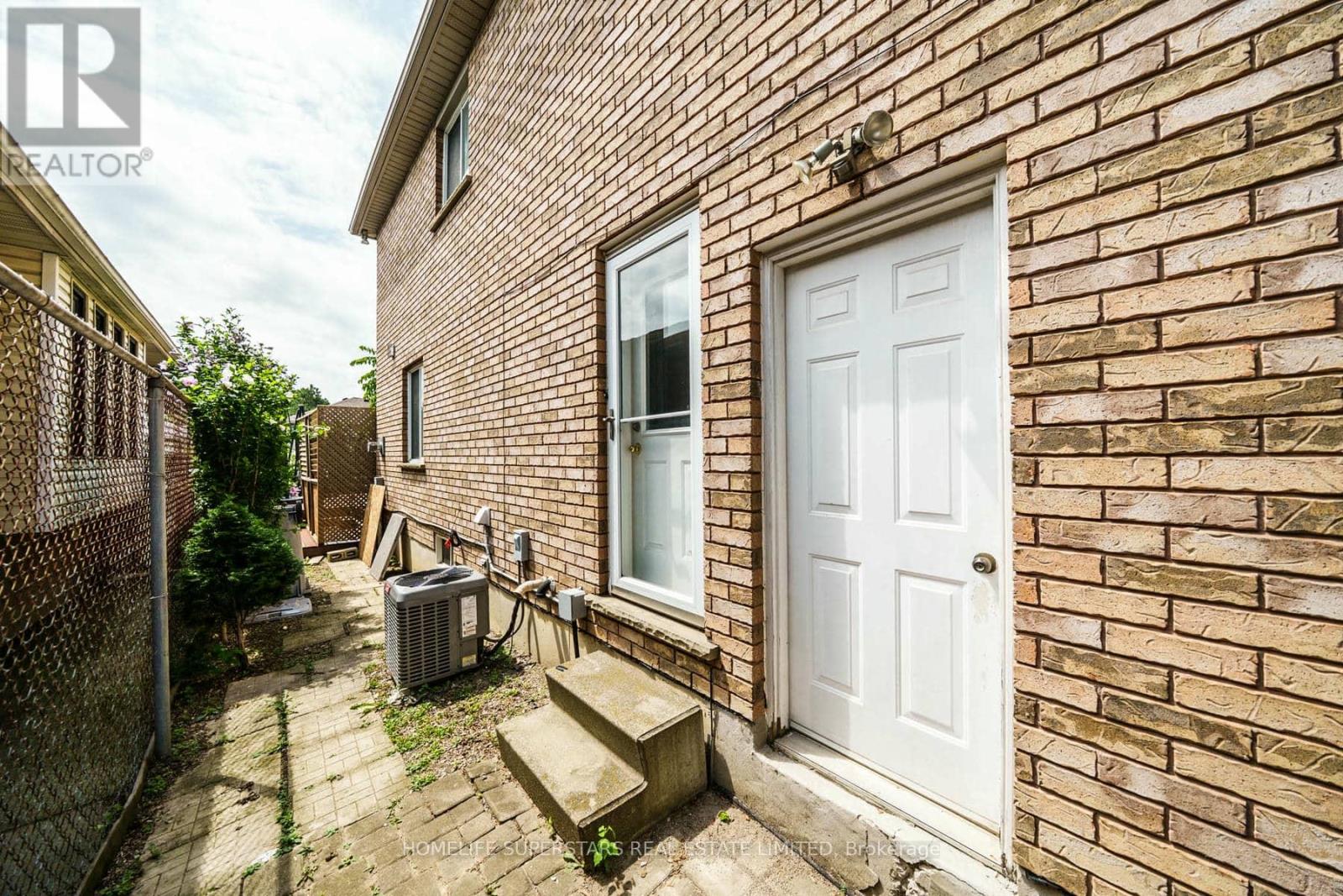 61 Lawnhurst Drive, Hamilton, Ontario  L8V 4N9 - Photo 36 - X13654960