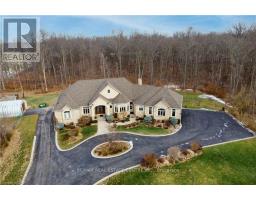 340 GOLF CLUB ROAD, Hamilton, Ontario