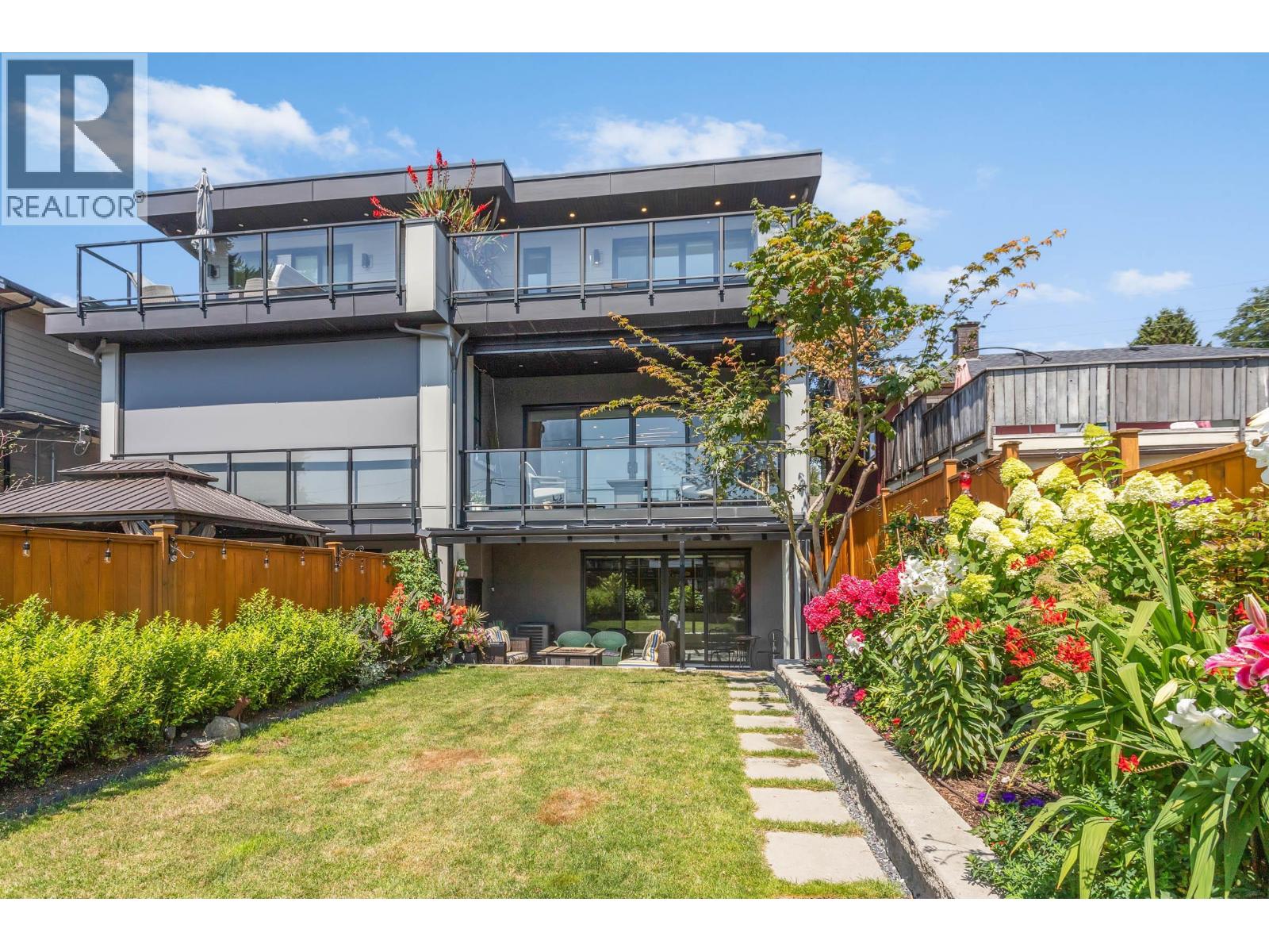 609 E 4th Street, North Vancouver, British Columbia  V7L 1J9 - Photo 28 - R3151368