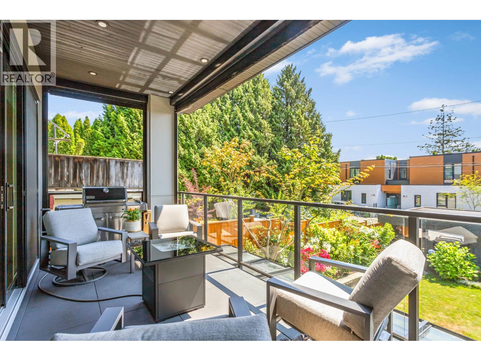 609 E 4th Street, North Vancouver, British Columbia  V7L 1J9 - Photo 11 - R3151368