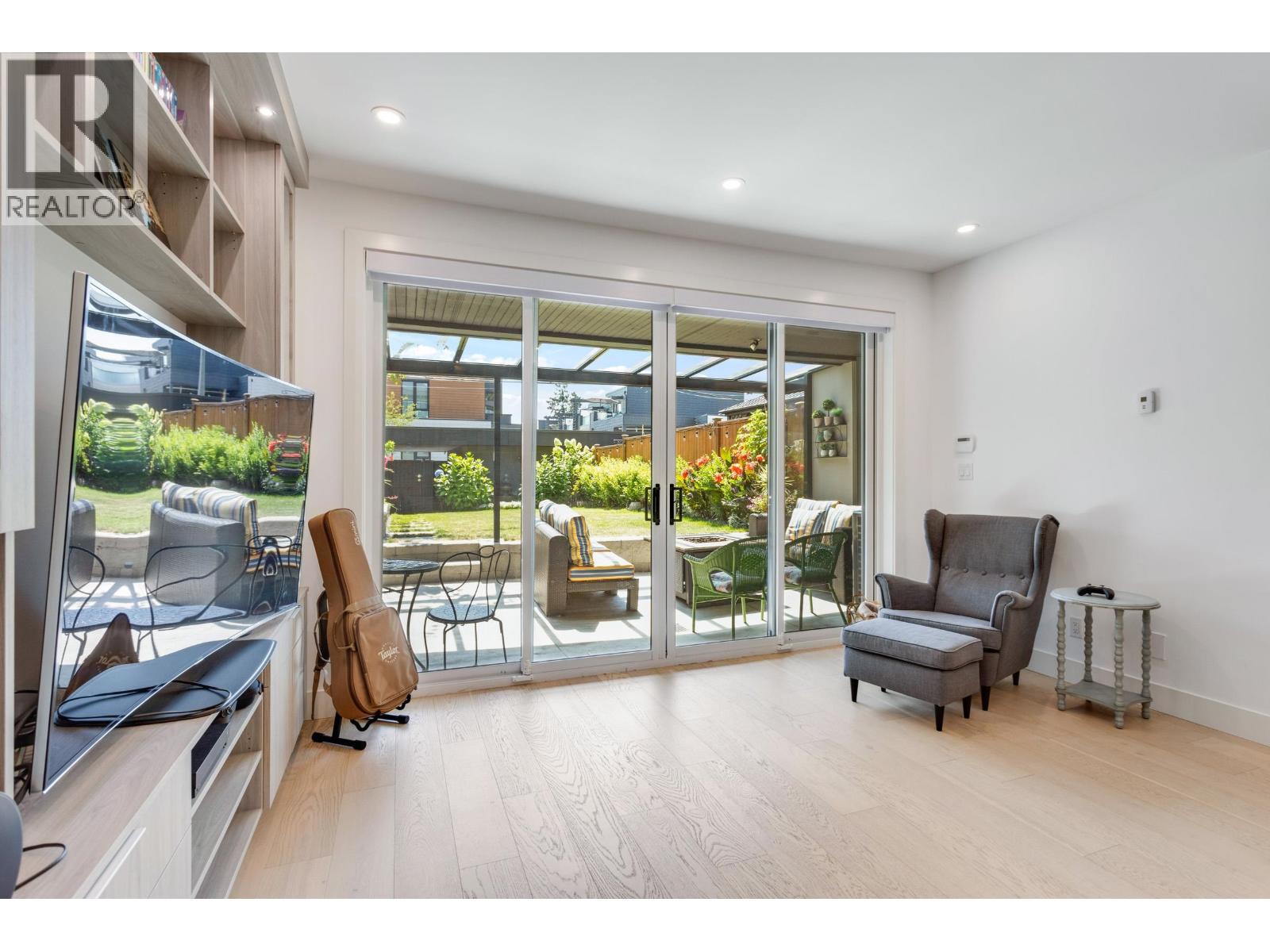 609 E 4th Street, North Vancouver, British Columbia  V7L 1J9 - Photo 27 - R3151368