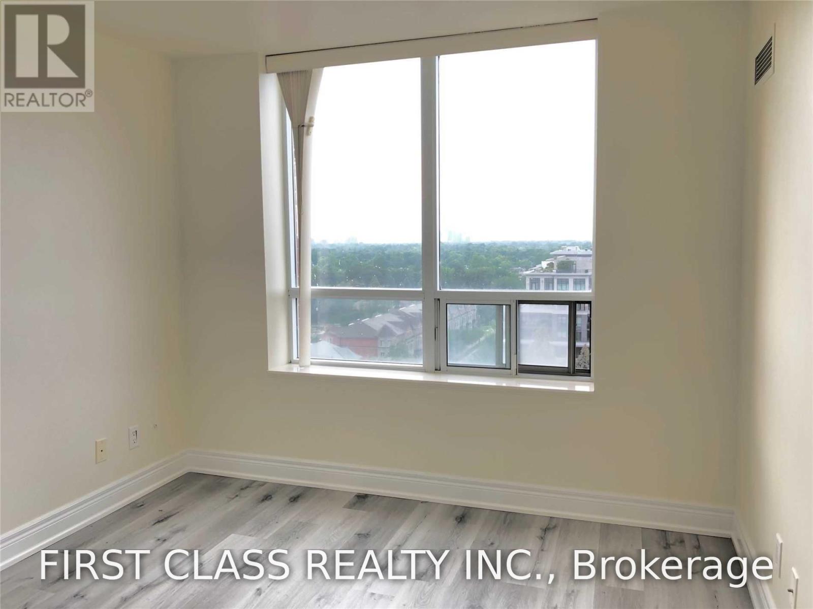 Rg8 - 1 Clairtrell Road, Toronto, Ontario M2N 7H6 - Photo 4 - C13654974